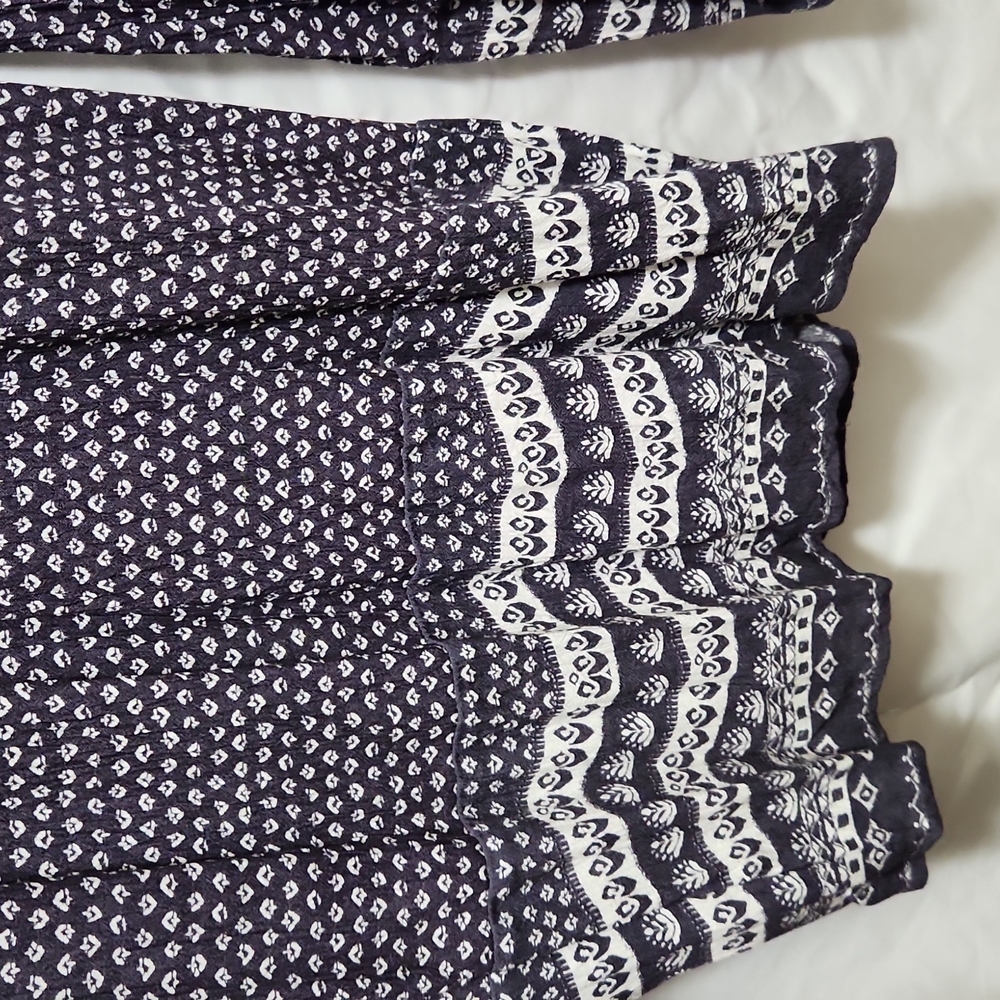 American Eagle Outfitters wide leg pants NWOT Medium